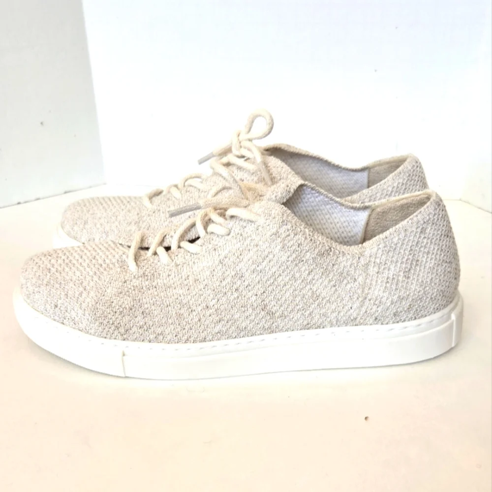 NWOB ! Nisolo White Cream Women's Sneakers